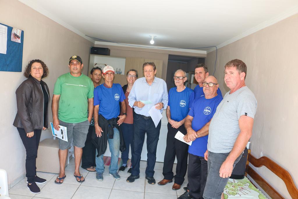 COLÔNIA DE PESCADORES Z-27 DE VILA CONCEIÇÃO RECEBE DONATIVOS DO PRESIDENTE DA FEPESC IVO DA SILVA