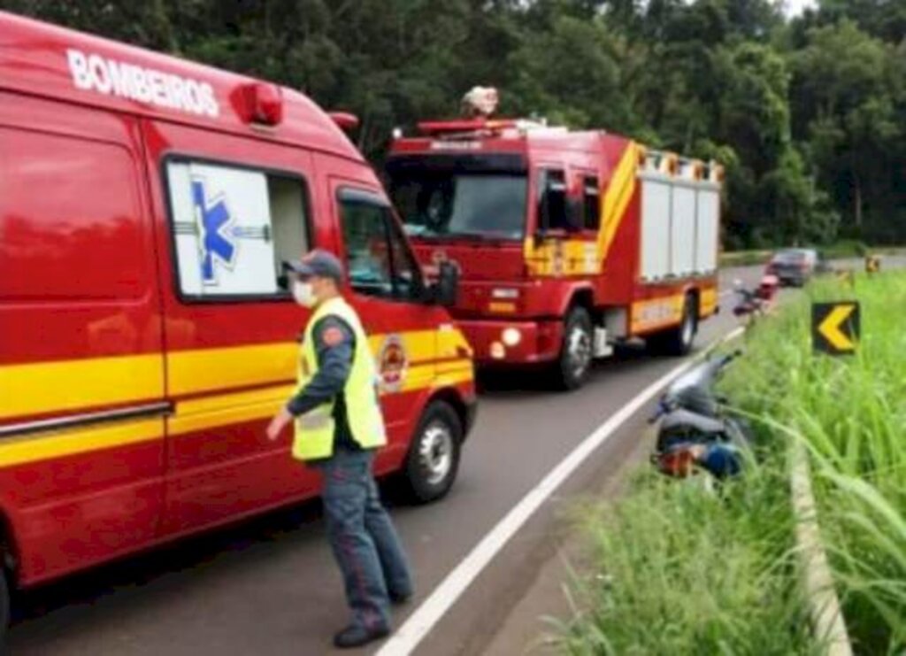 Queda de motociclista