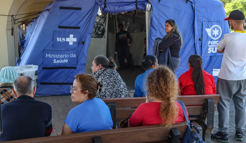 Foto: Rafa Neddermeyer - Agência Brasil - Os equipamentos devem ser distribuídos aos três hospitais de campanha em funcionamento, localizados nos municípios de Canoas, Porto Alegre e São Leopoldo