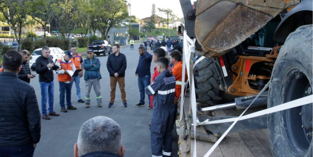 Joinville envia comboio de ajuda humanitária para Guaíba