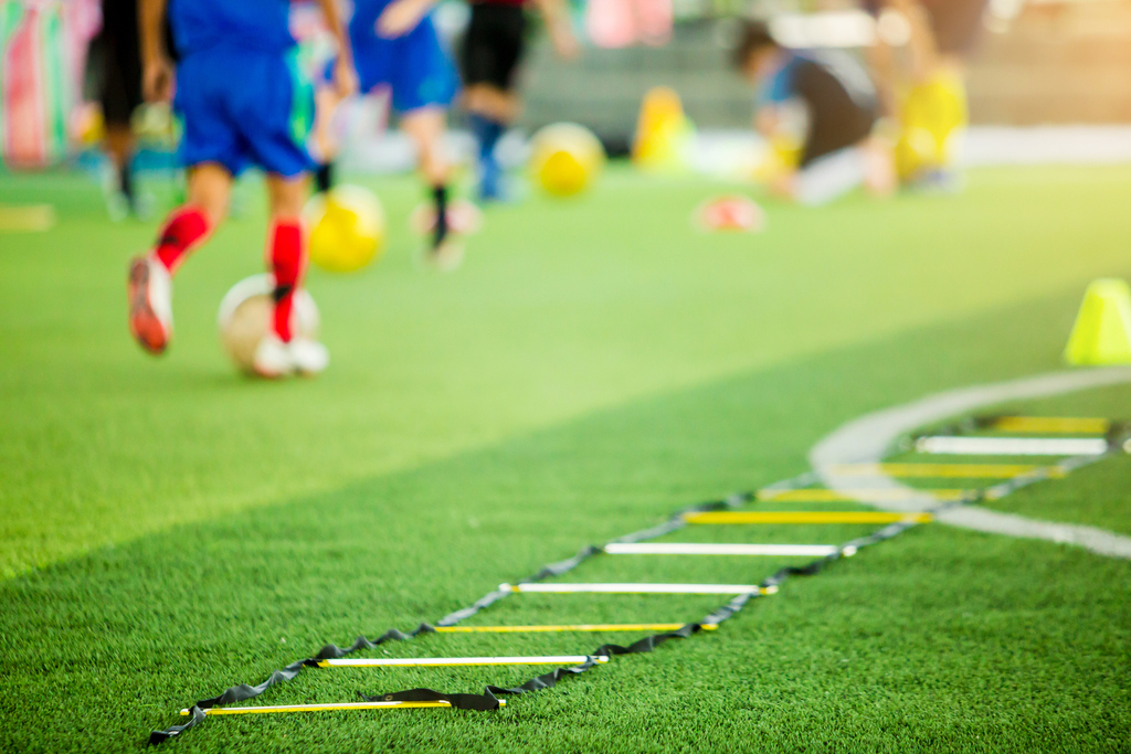 SESC TORRES ABRE VAGAS GRATUITAS PARA ESCOLINHA DE FUTEBOL FEMININO