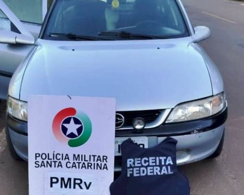 Carro é recuperado