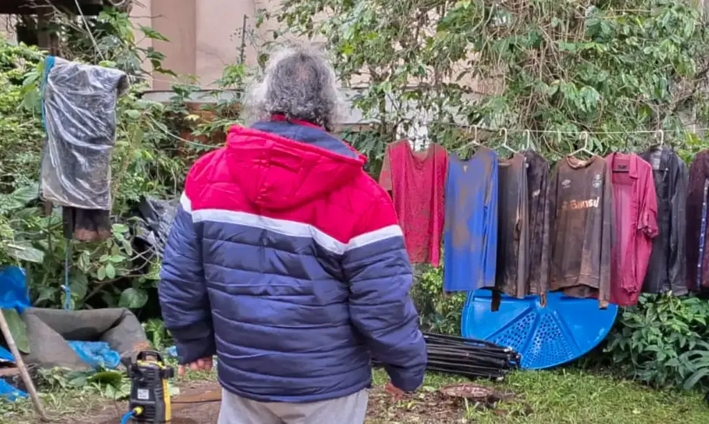 Grandes invisíveis: enchentes deixam gaúchos gordos sem o que vestir