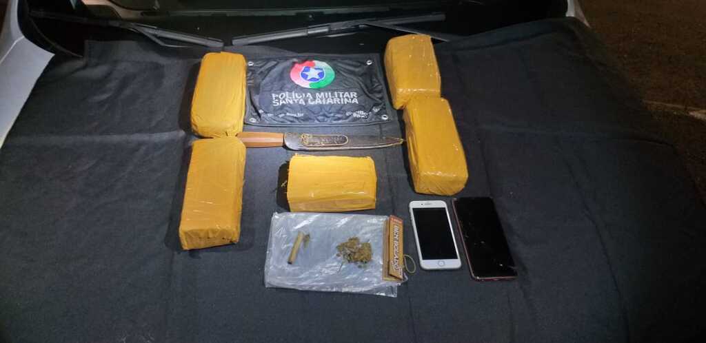 POLÍCIA MILITAR APREENDE 3 KG DE MACONHA EM BOM JESUS DO OESTE