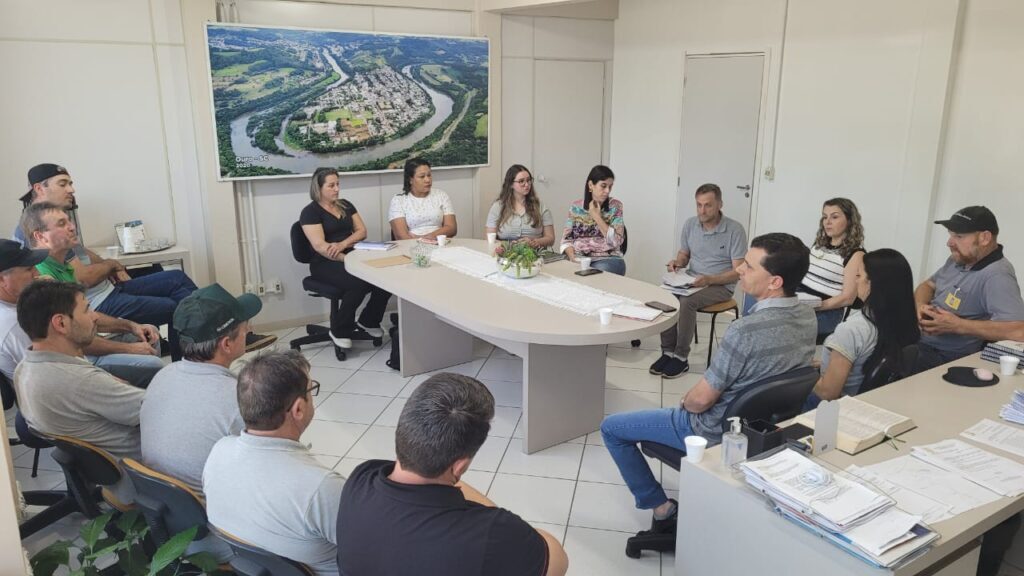 Comissão Organizadora da 39ª Festa do Colono de Ouro realizou a terceira reunião preparatória