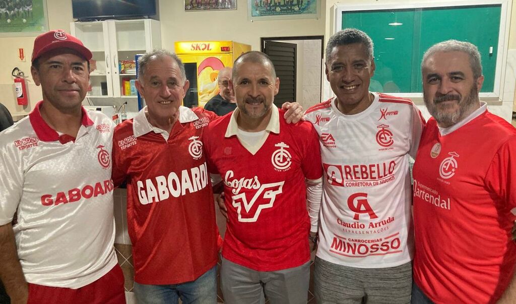 Inter e ex-atletas celebram os 75 anos do clube