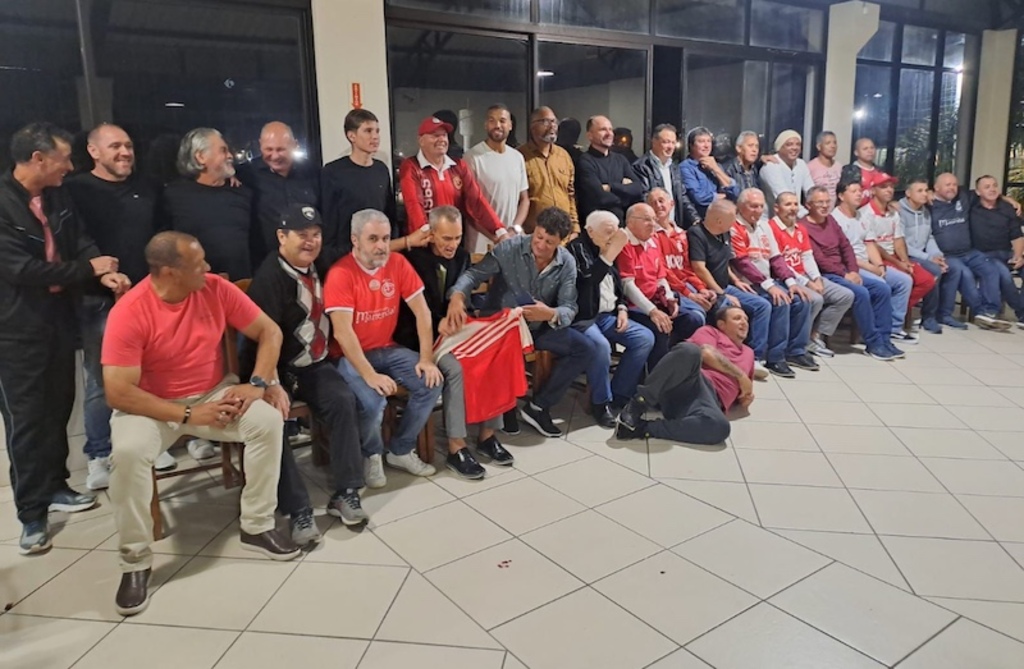 Um encontro para a história: Inter de Lages e ex-atletas celebram os 75 anos do clube