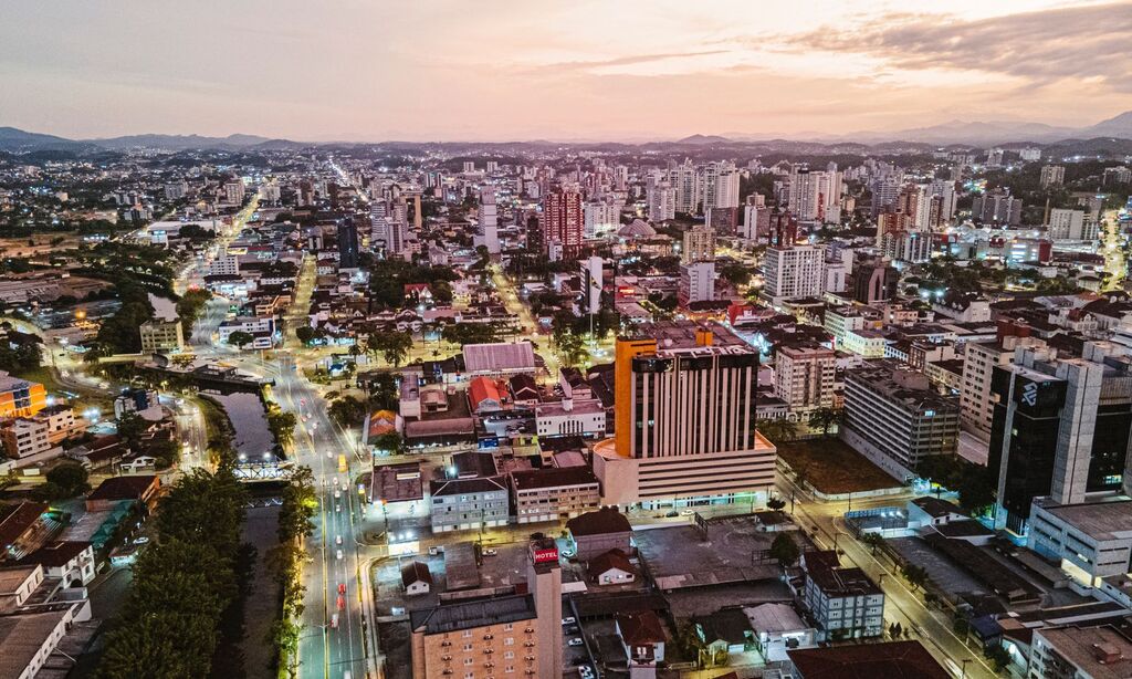 Vice-presidente Geraldo Alckmin participa de compromisso em Joinville