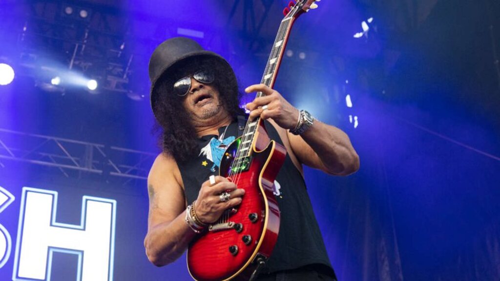 Slash diz que 2025 será só do Guns N' Roses