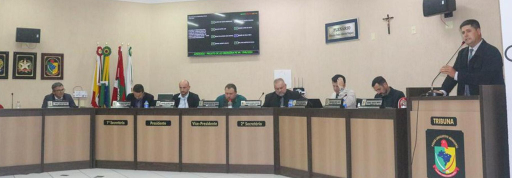 CÂMARA APROVA CEDÊNCIA DE VEÍCULO AO CONSÓRCIO INTERMUNICIPAL DE SAÚDE E ASSISTÊNCIA SOCIAL