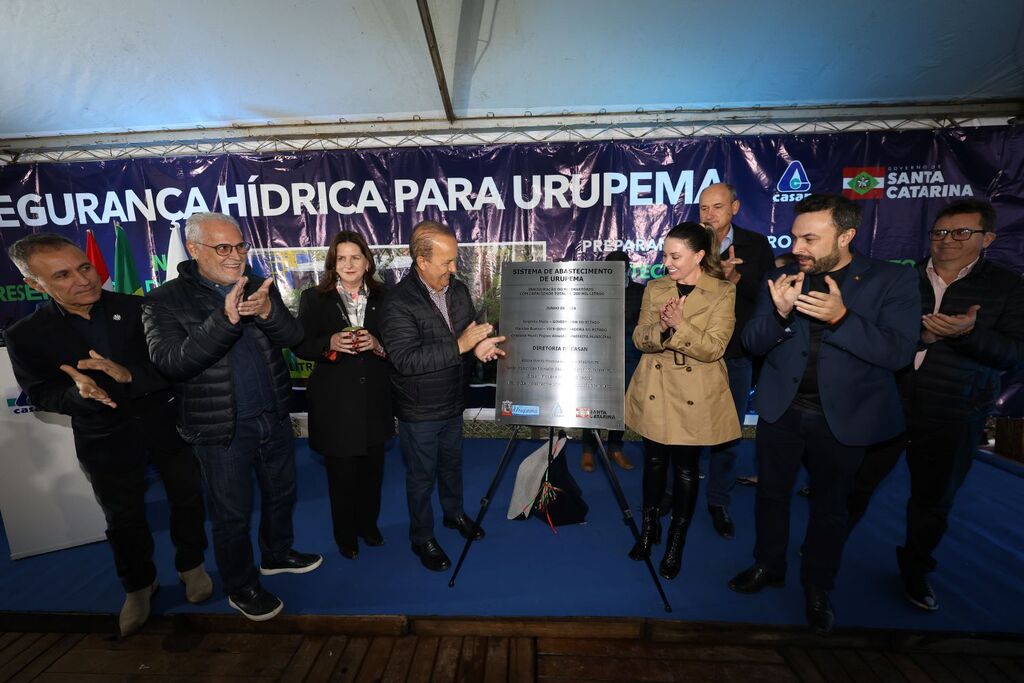 Governo do Estado inaugura novo reservatório da Casan de 200 mil litros em Urupema