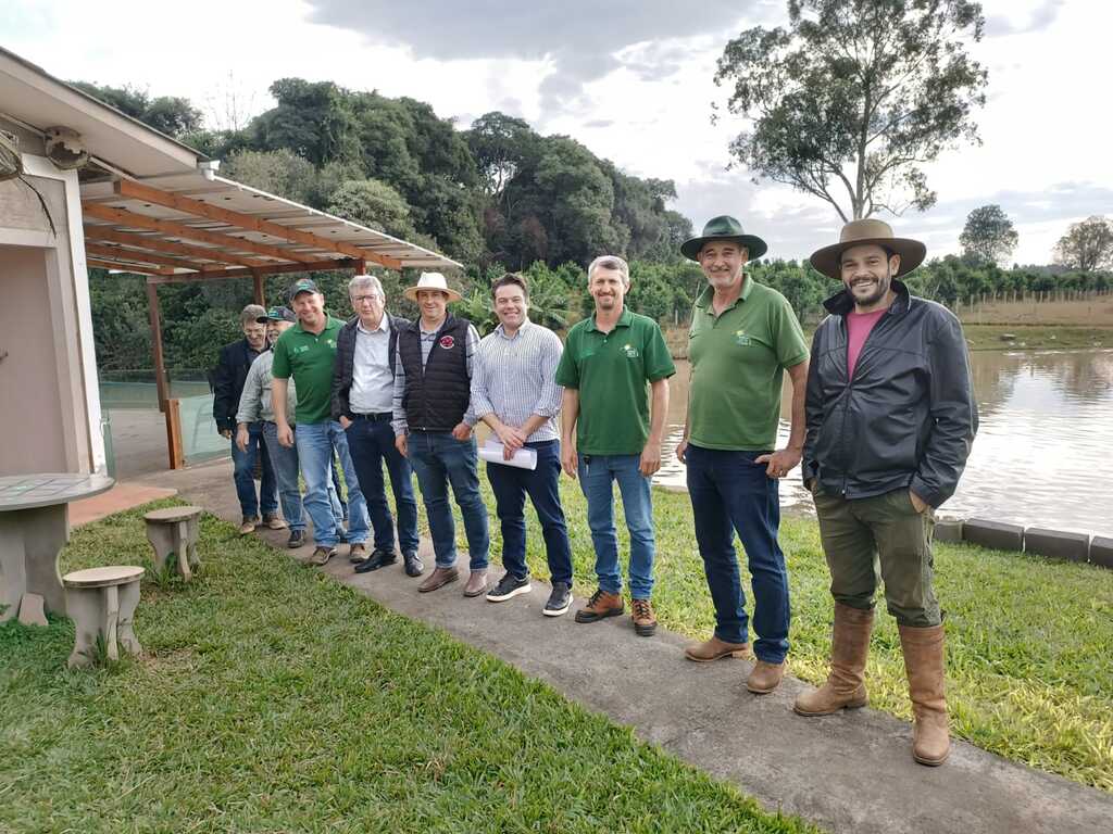  Prefeito Nilvo Dorini participa de reunião com Sindicato Rural e FAESC