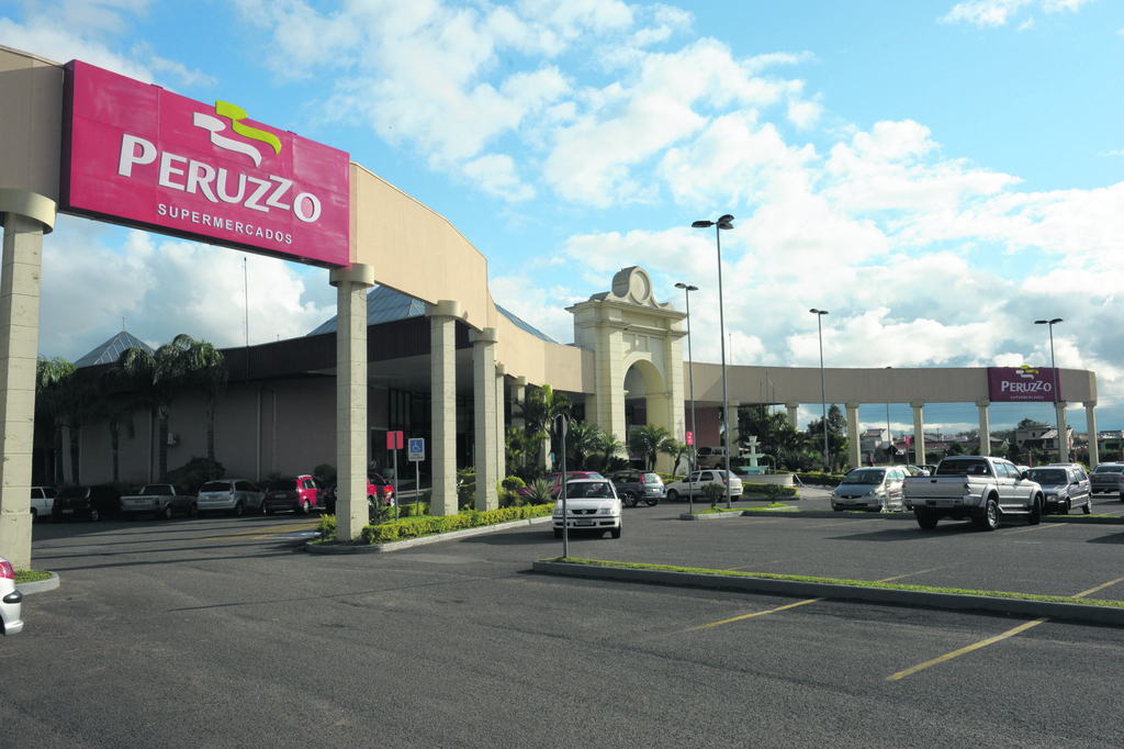 Qualidade e crescimento: a trajetória do Peruzzo Supermercados em Santa Maria e região