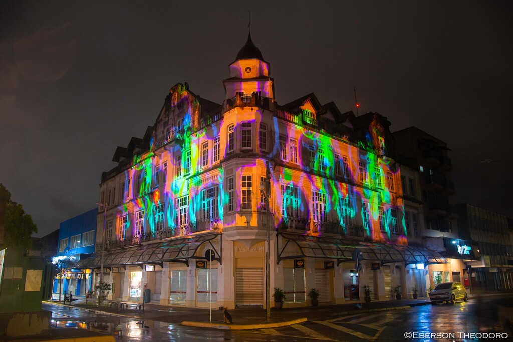 Joinville se ilumina em mais uma edição da Festa das Luzes