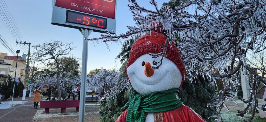 Urupema registra -7,2°C na madrugada de domingo, a menor temperatura do ano em Santa Catarina