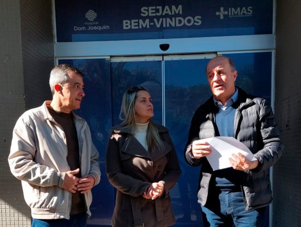 DEPUTADO ZÉ MILTON ENTREGA EMENDAS PARA O HOSPITAL DOM JOAQUIM