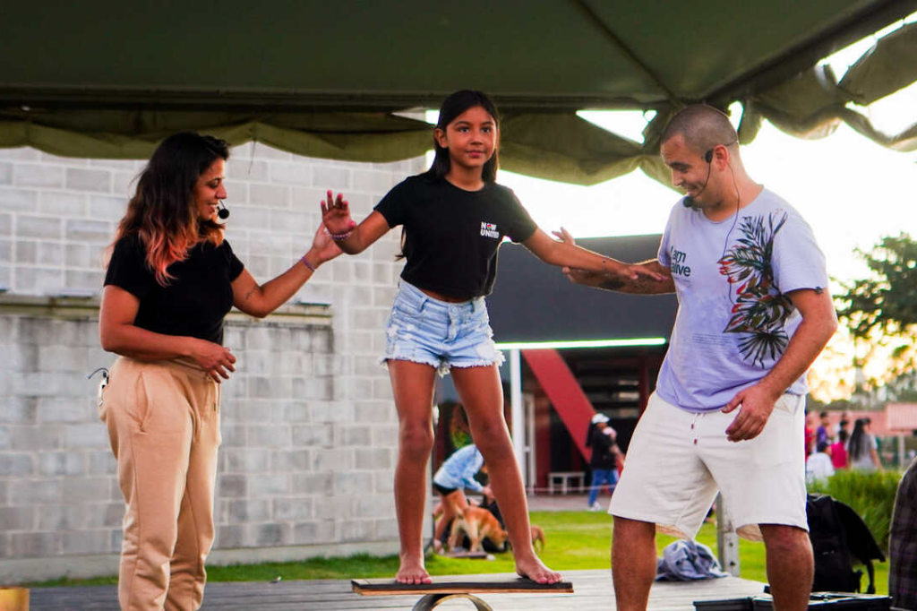 1° “Domingo no Parque” de julho terá música ao vivo e workshop de malabarismo