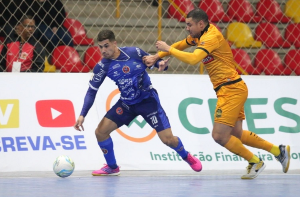 Joaçaba Futsal é superado pelo Magnus por 5 a 1