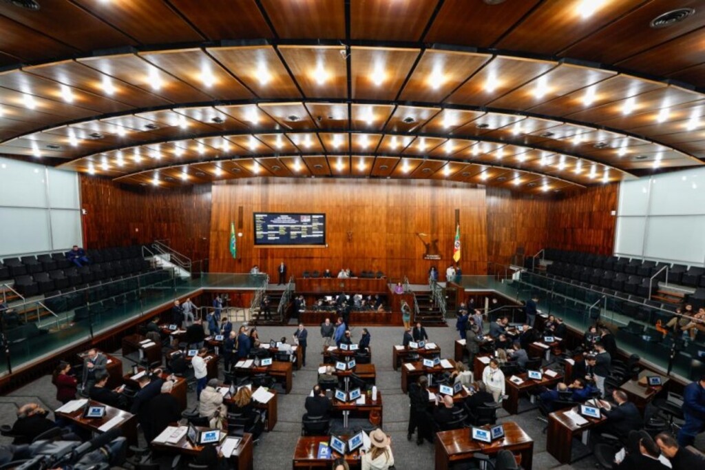 Projeto de Lei de Diretrizes Orçamentárias 2025 é aprovado no Legislativo gaúcho