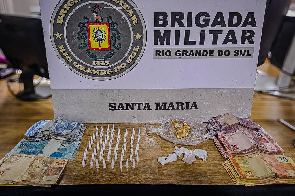 Adolescente de 15 anos é apreendida com porções de drogas e mais de R$ 2 mil em espécie em Santa Maria