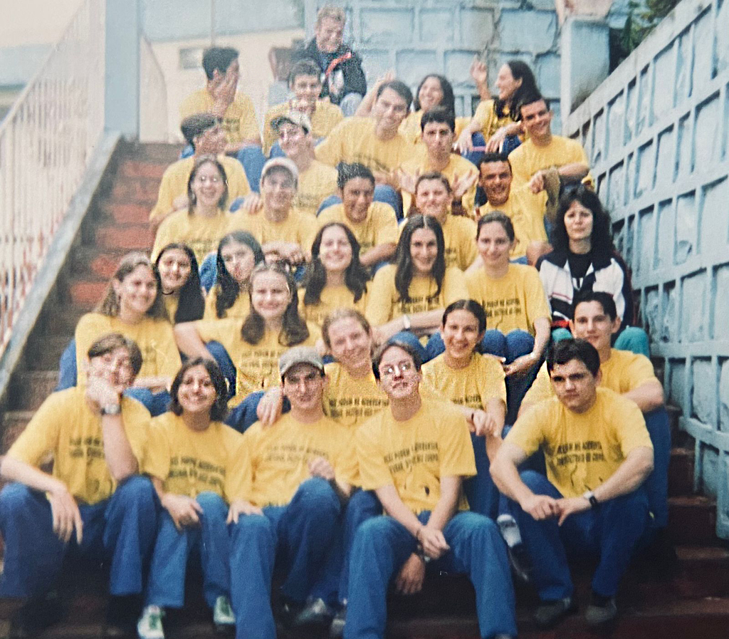 Turma do Terceirão da Mater Dolorum se reencontra após 22 anos!