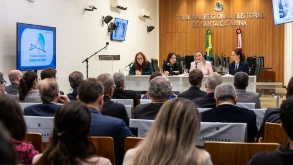 IX Congresso Catarinense de Direito Eleitoral discutiu sobre violência política de gênero e novidades no registro de candidatura