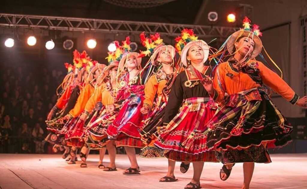 13ª Festa Mundial do Folclore reúne mais de 150 artistas internacionais e nacionais