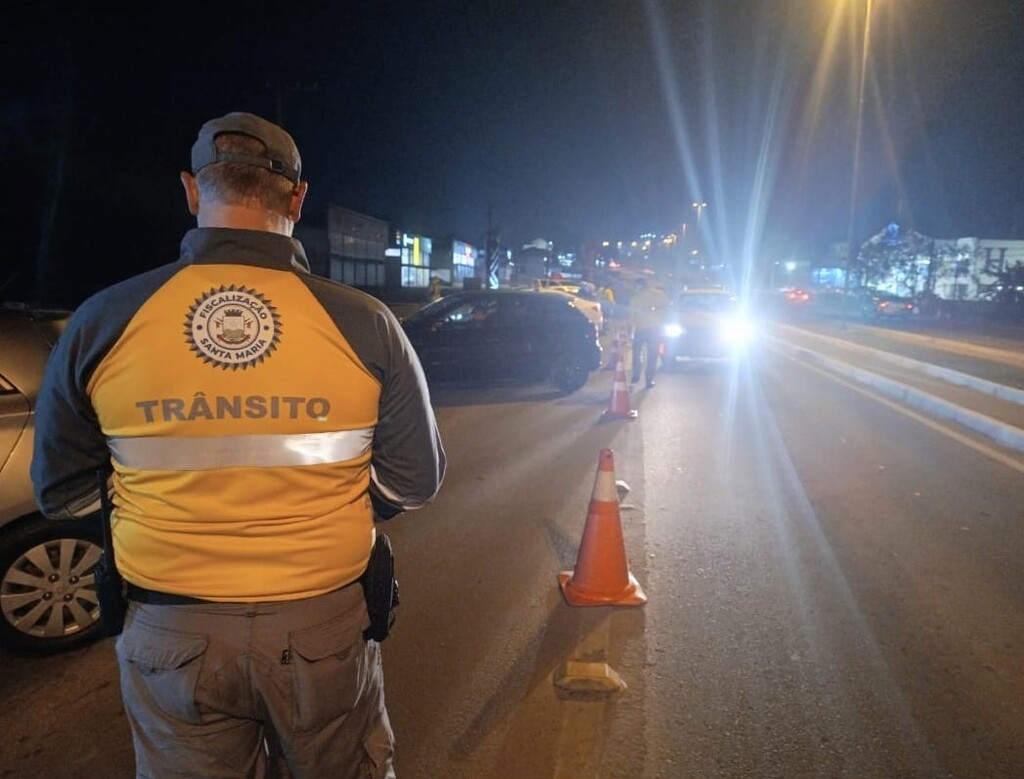 Balada Segura aborda mais de 225 motoristas e aplica 27 multas no final de semana em Santa Maria