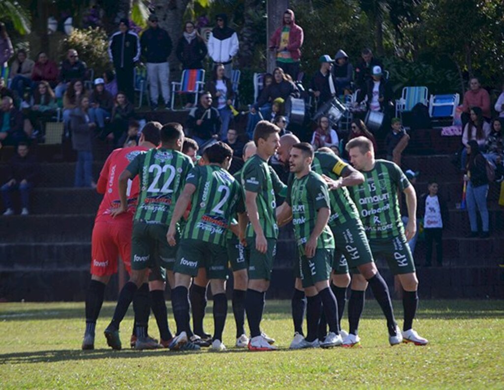 Empate tira o São Lourenço FC do Estadual de Amadores