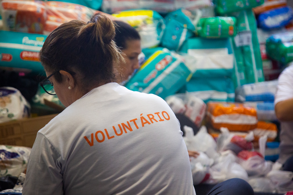 Voluntários que atuaram durante as chuvas em Santa Maria são convidados a participar de desfile em setembro