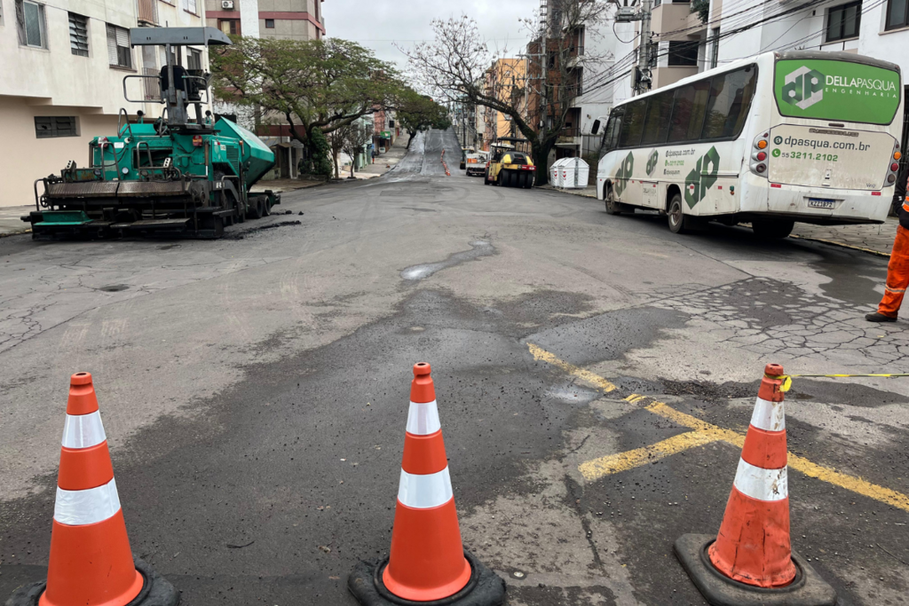 Trecho da Rua Vale Machado é bloqueado para manutenção nesta segunda-feira; confira os desvios