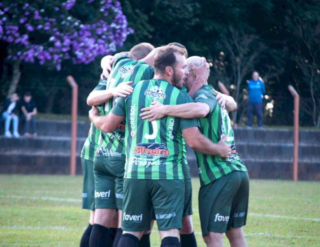 São Lourenço FC passa de fase