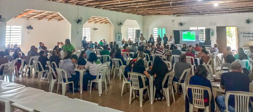SUCESSO NO 11º ENCONTRO DO DIA DO AGRICULTOR EM MAMPITUBA