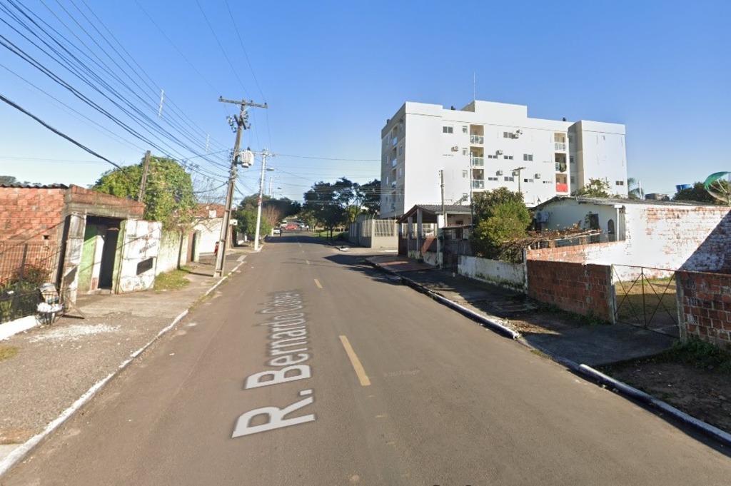 Foto: Google Maps - Sirlei de Nazaret Santos dos Santos, de 59 anos, foi atropelada na rua Bernardo Cohen.