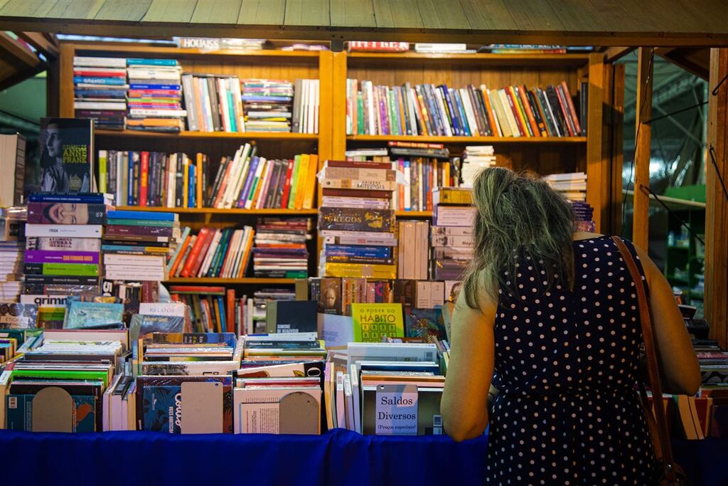 51ª Feira do Livro de Santa Maria inicia em 23 de agosto; confira a programação geral