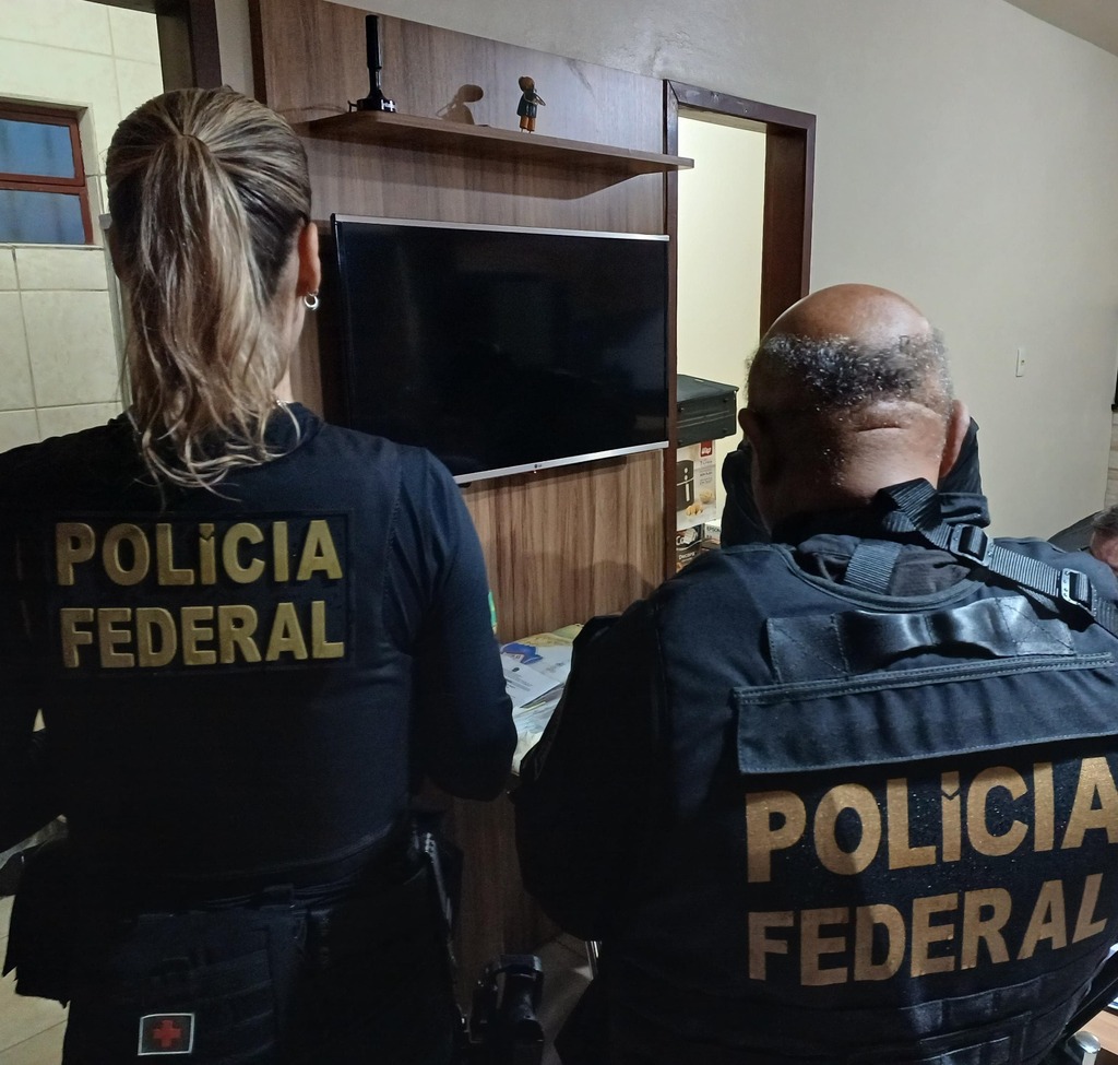 título imagem Operação da Polícia Federal combate o contrabando de cigarros em Santa Maria