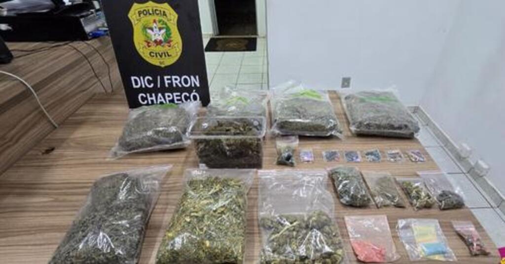 Foragido há três anos, homem é preso em residência usada para o tráfico em SC