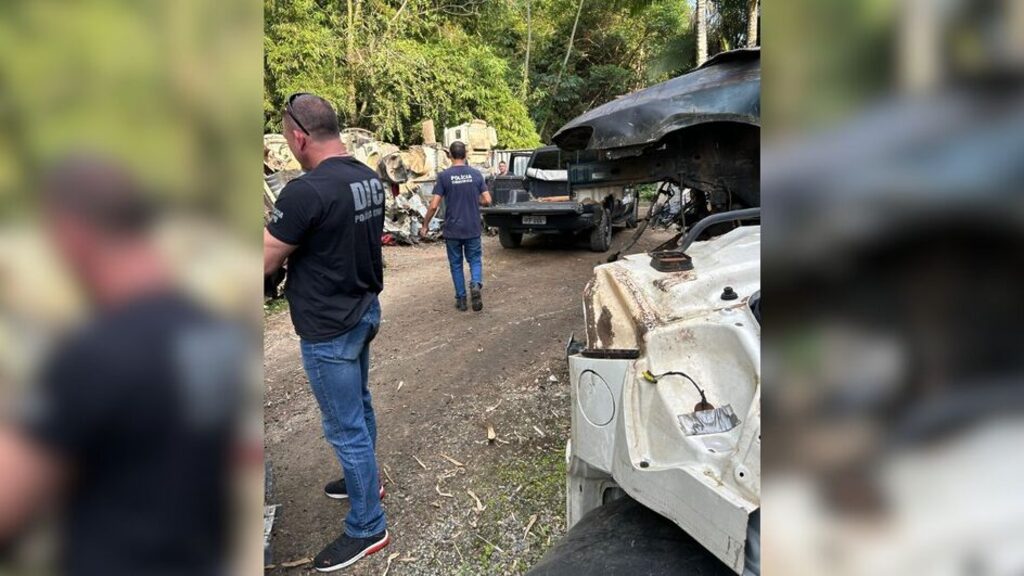 Desmanches de veículos são alvos de operação e cinco pessoas são presas em Joinville