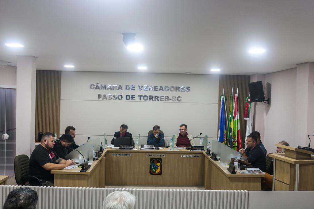 PROJETO QUE SUSPENDE A TRANSMISSÃO DAS SESSÕES DA CÂMARA É REPROVADO EM PASSO DE TORRES