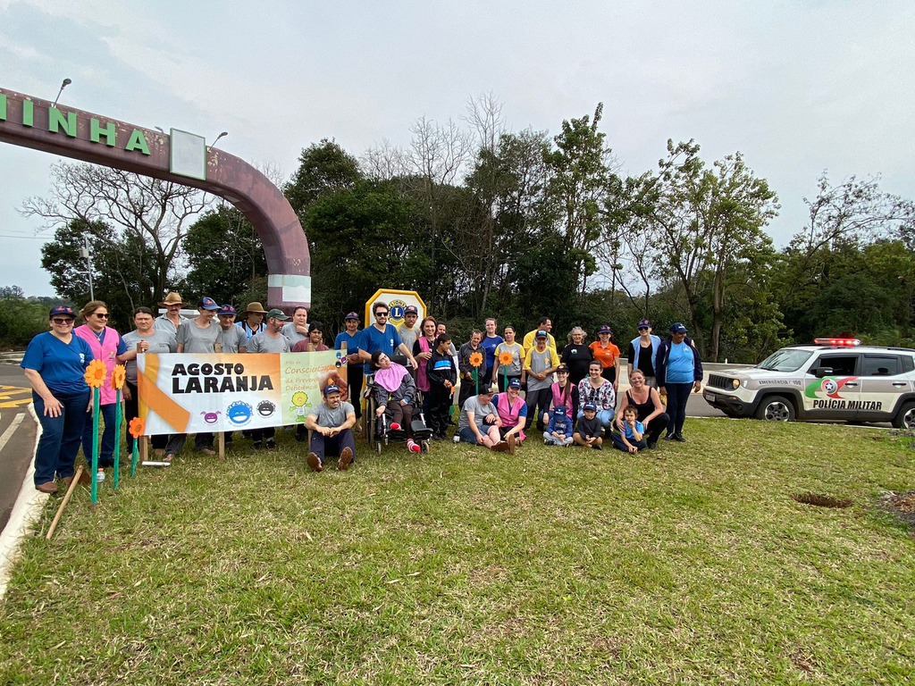 Agosto Laranja foca na prevenção de deficiências