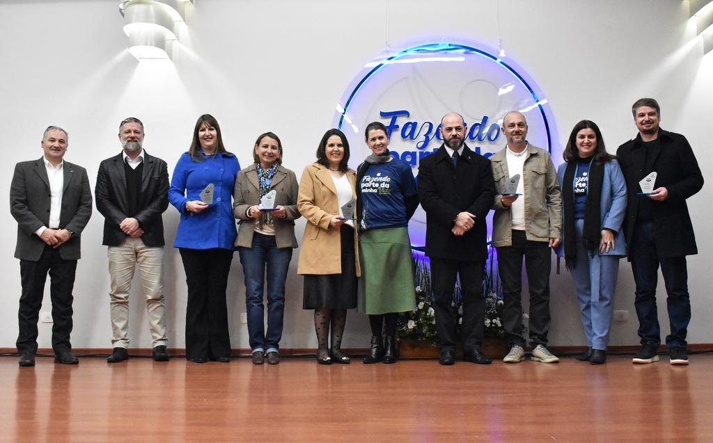 Unoesc homenageia colaboradores de Joaçaba, Campos Novos e Capinzal pelo tempo de serviço prestado