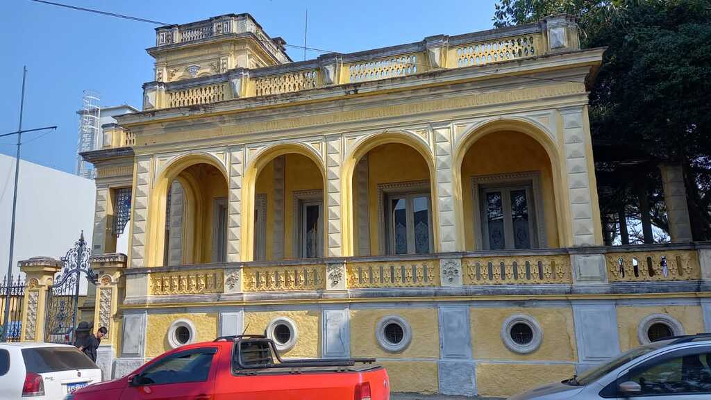 Feira do Livro 2024 ocorrerá no Palacete Pedro Osório