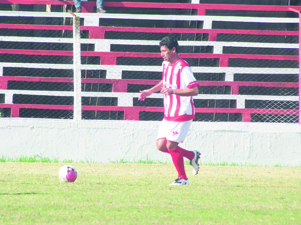 Bicudo é o recordista do século no Guarany