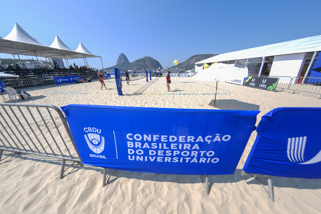 título imagem Com 50 representantes, delegação da UFSM participa dos Jogos Universitários Brasileiros de Praia