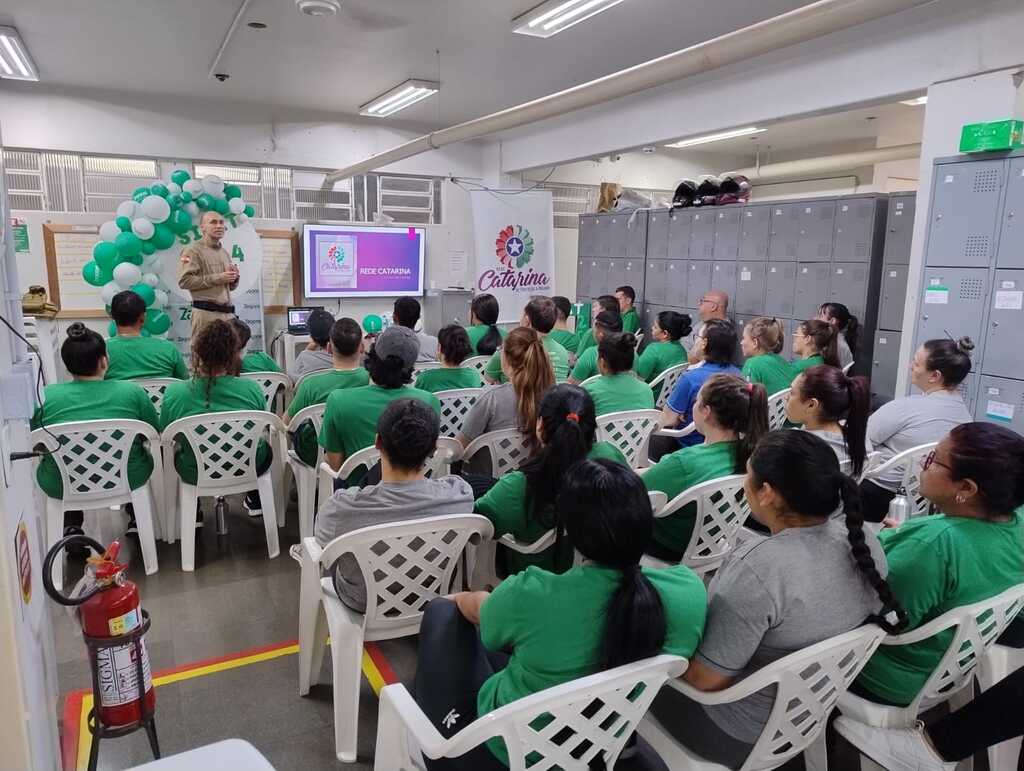 Rede Catarina realiza palestra sobre prevenção à violência doméstica durante a SIPAT