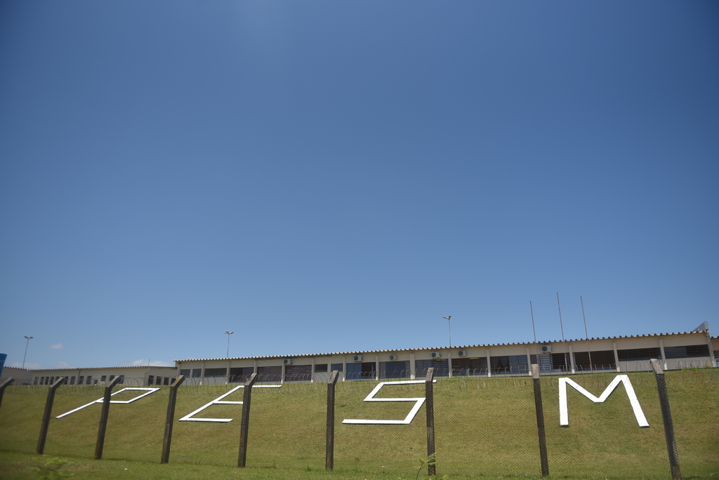 título imagem Apenados brigam e dois ficam feridos na Penitenciária Estadual de Santa Maria