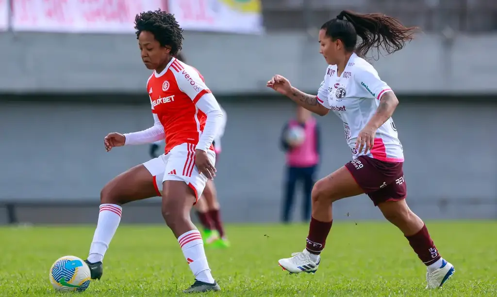 Brasileiro Feminino: Ferroviária e Inter disputam vaga nas semifinais