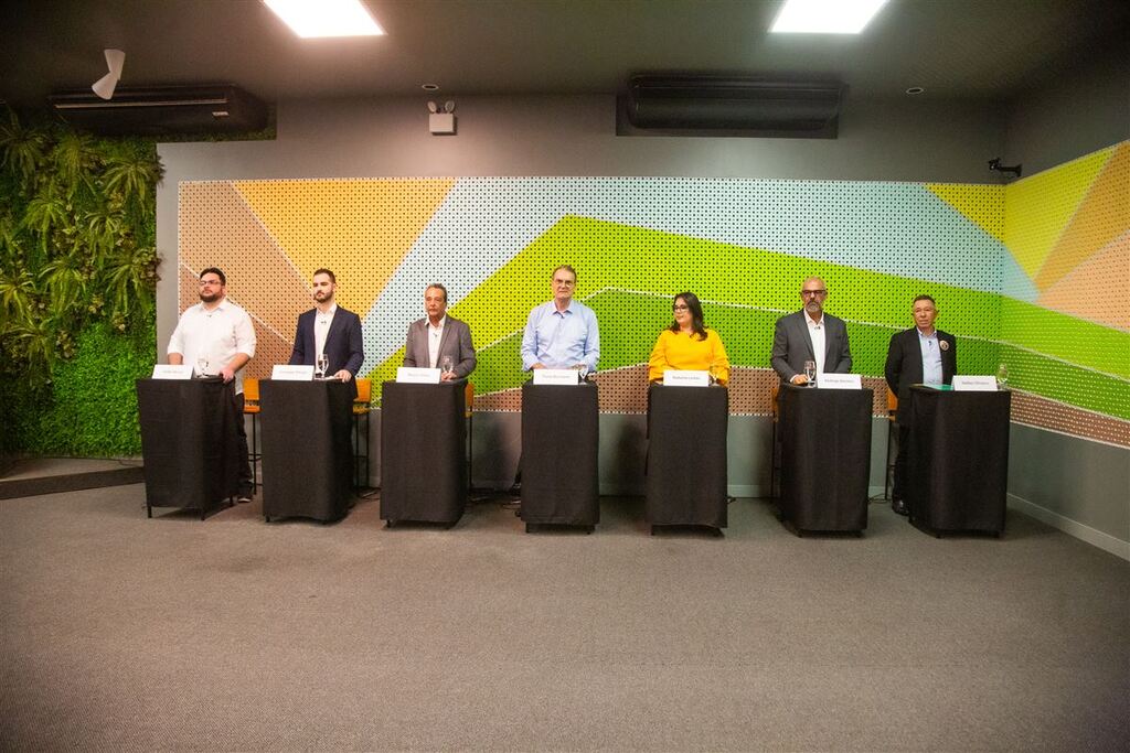 título imagem Eleições 2024: vitrine para os candidatos, horário eleitoral começa nesta sexta