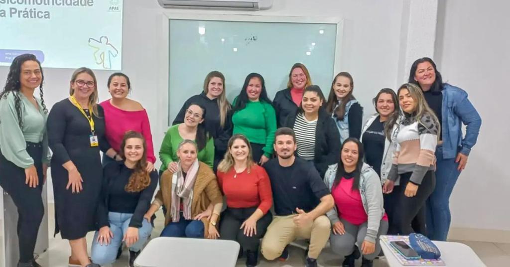 TRABALHO DOS PROFESSORES MAILSON E LUCILÉIA  É RECONHECIDO NA ÁREA DA EDUCAÇÃO EM SÃO JOÃO DO SUL