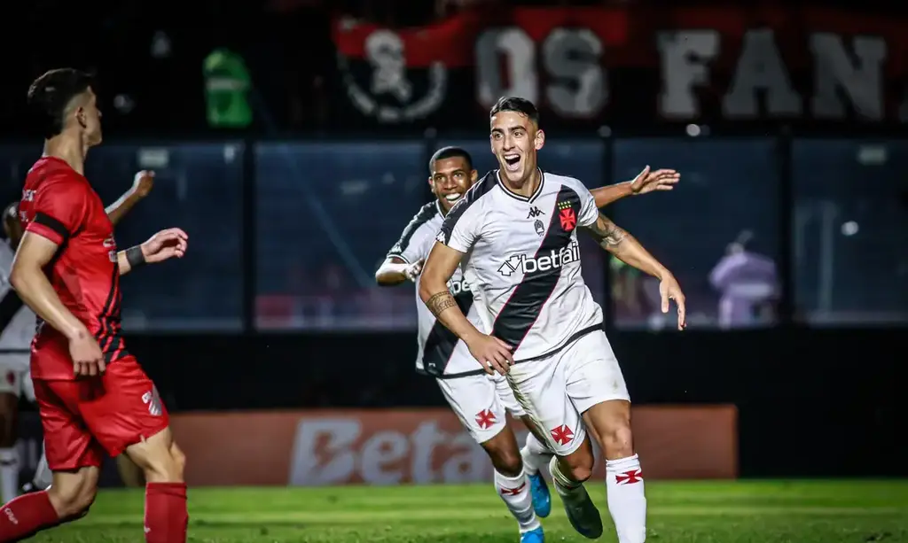 Copa do Brasil: Vasco sai na frente do Athletico por vaga na semi